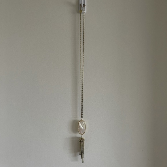 Kendra Scott Long Pendant Necklace